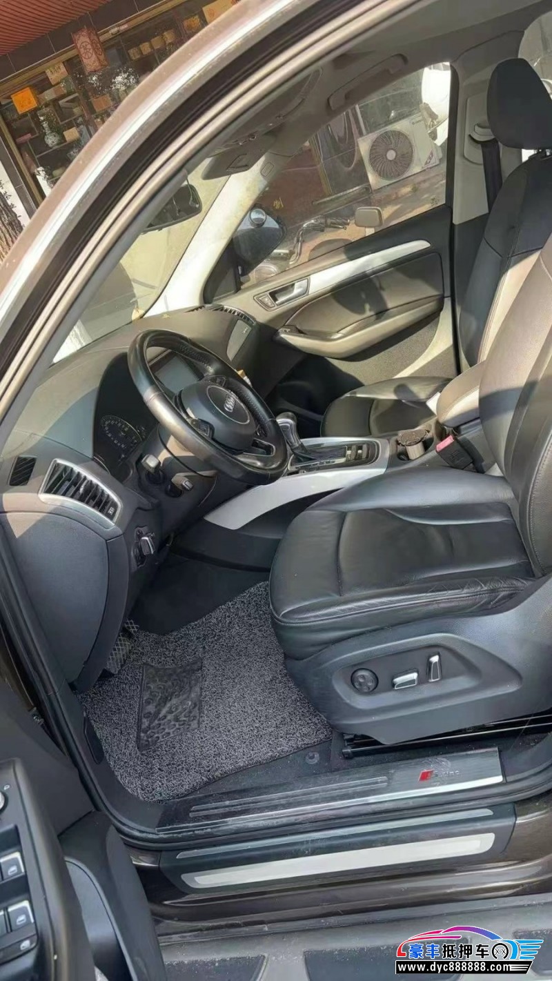 13年奥迪Q5轿车抵押车出售