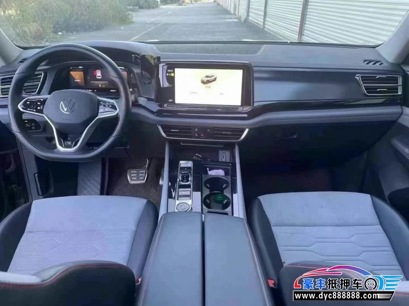 22年大众途昂轿车抵押车出售