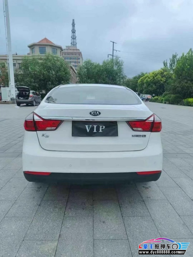 17年起亚K3轿车抵押车出售