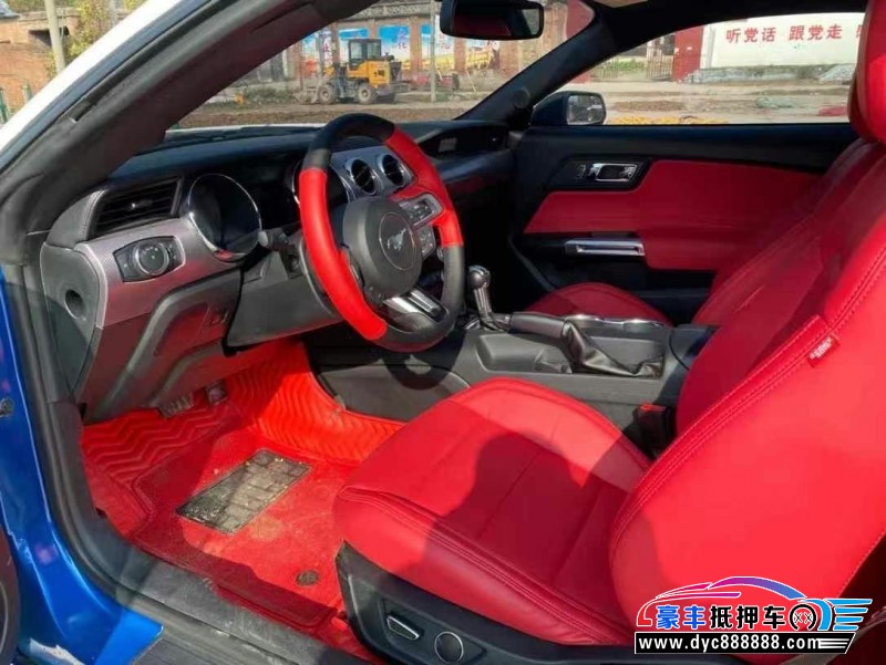 18年福特野马轿车抵押车出售