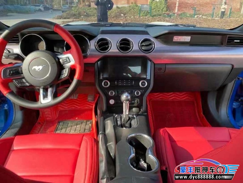 18年福特野马轿车抵押车出售