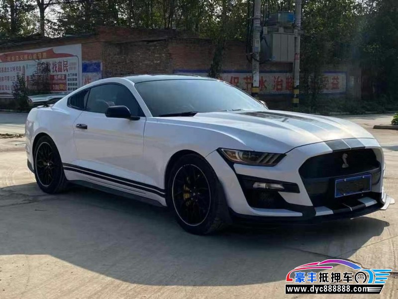 18年福特野马轿车抵押车出售