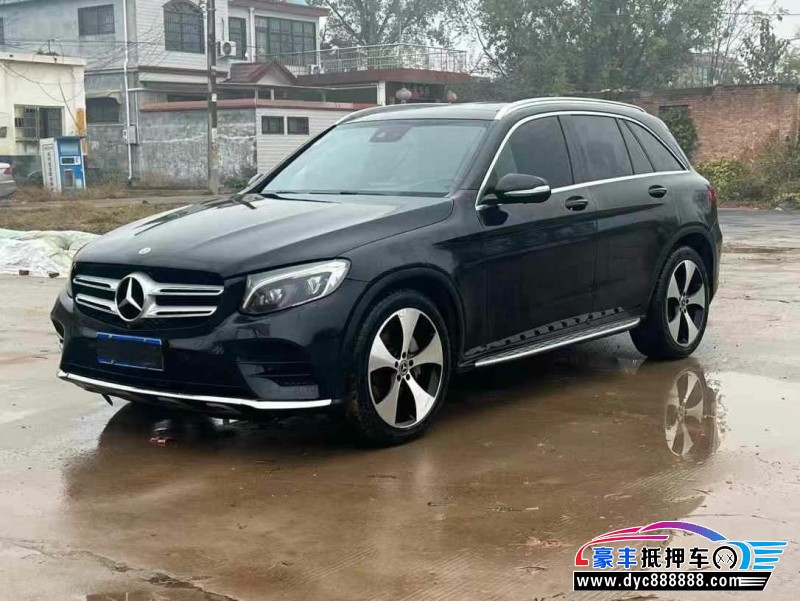 18年奔驰GLC轿车抵押车出售