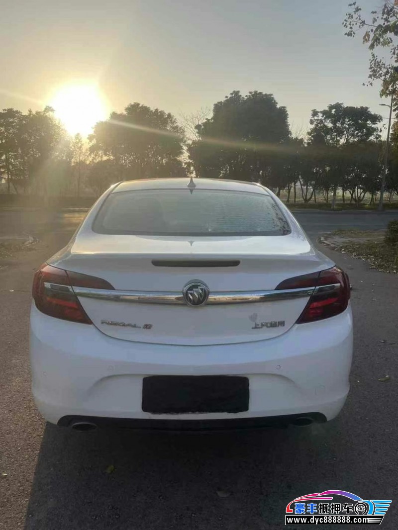 17年别克君威轿车抵押车出售