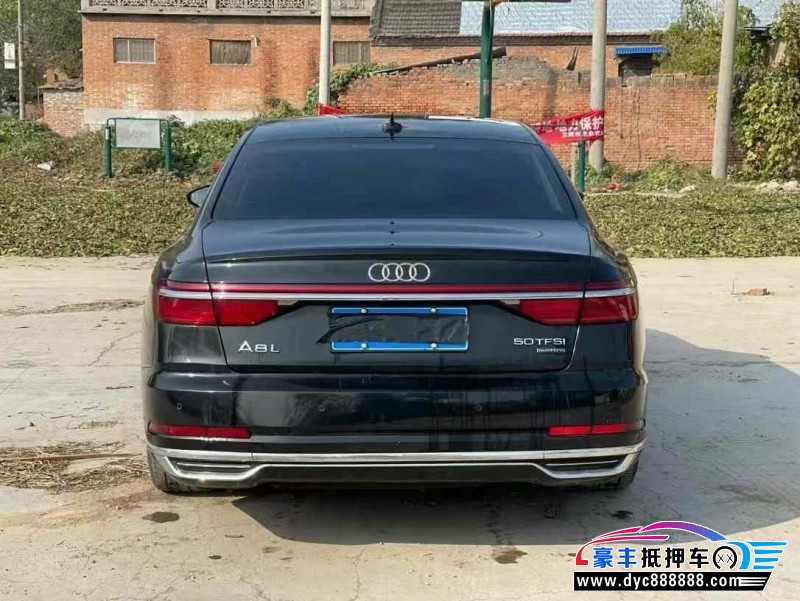 19年奥迪A8L轿车抵押车出售