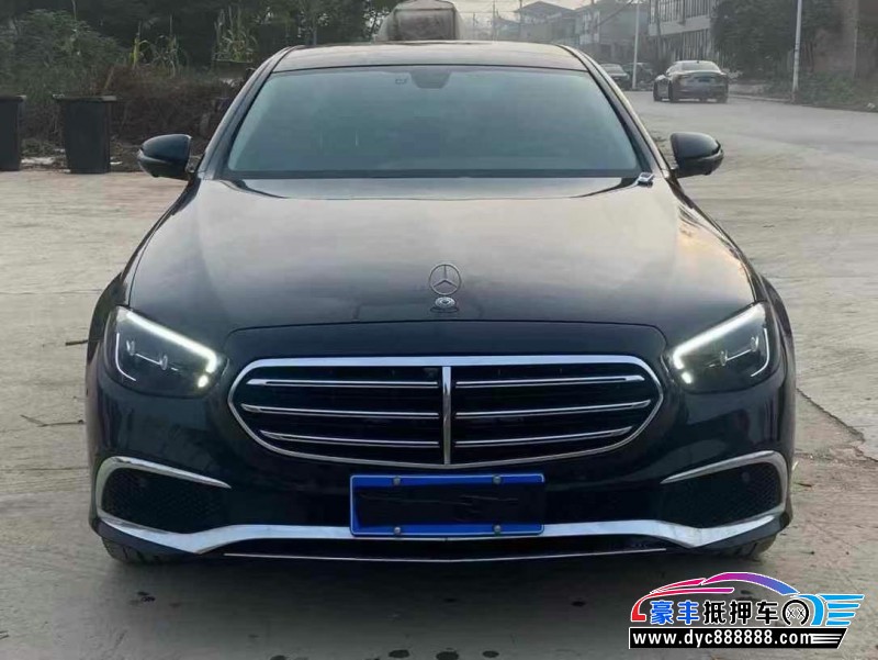 22年奔驰E轿车抵押车出售