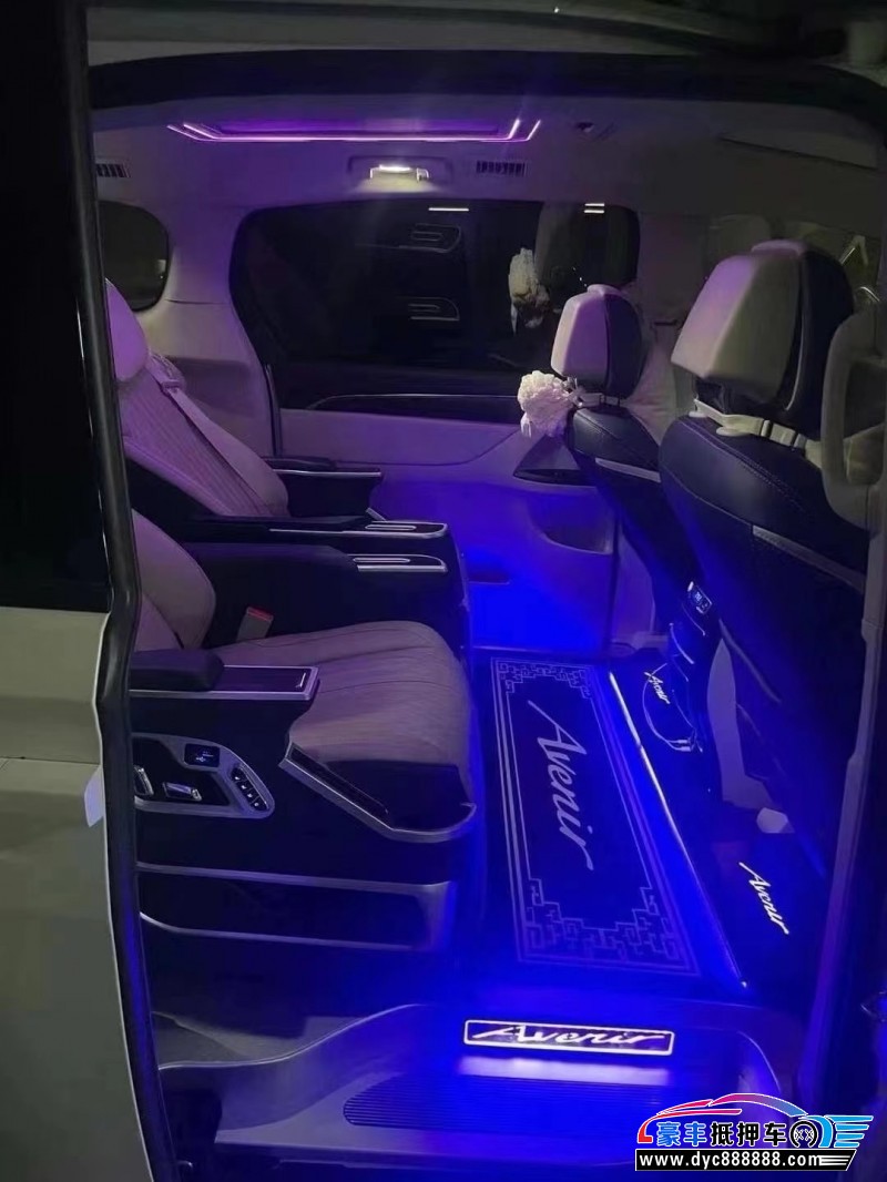 23年别克GL8轿车抵押车出售