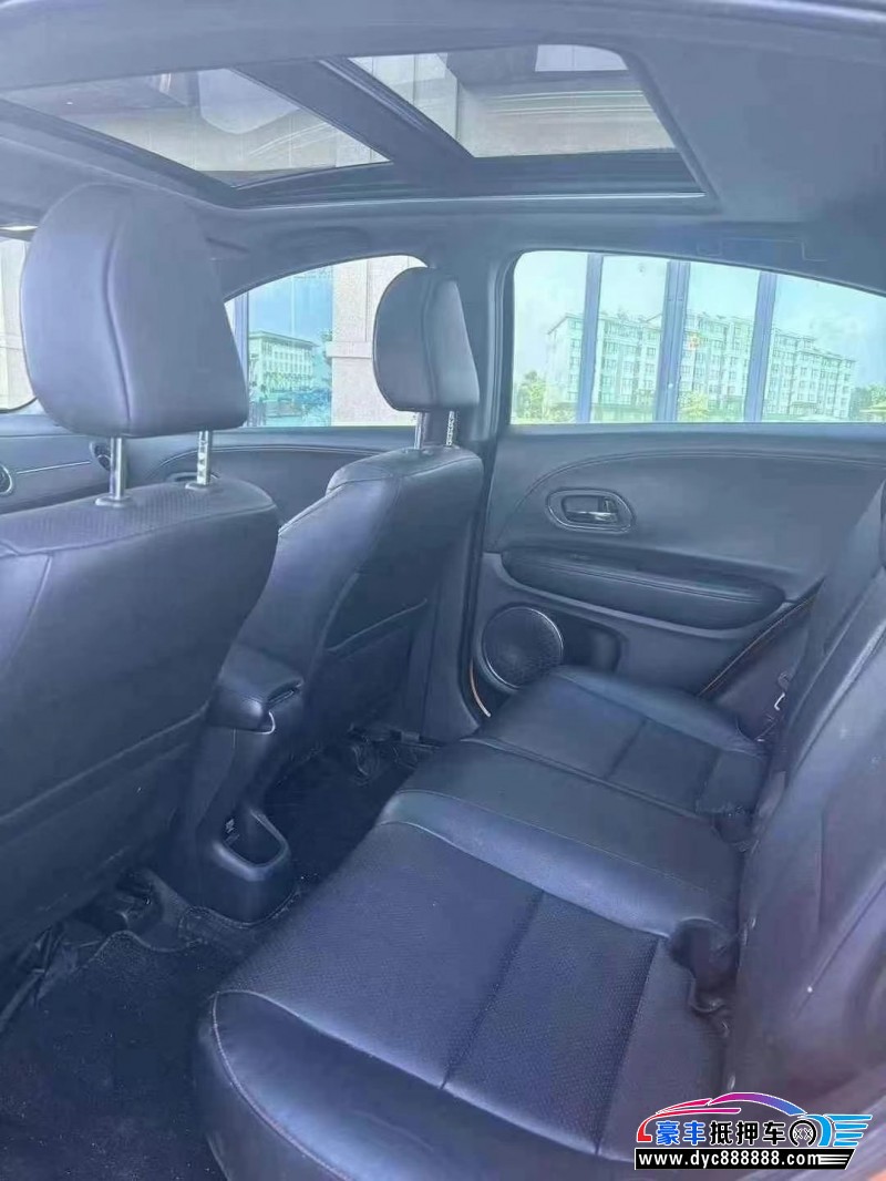 16年本田XRV轿车抵押车出售