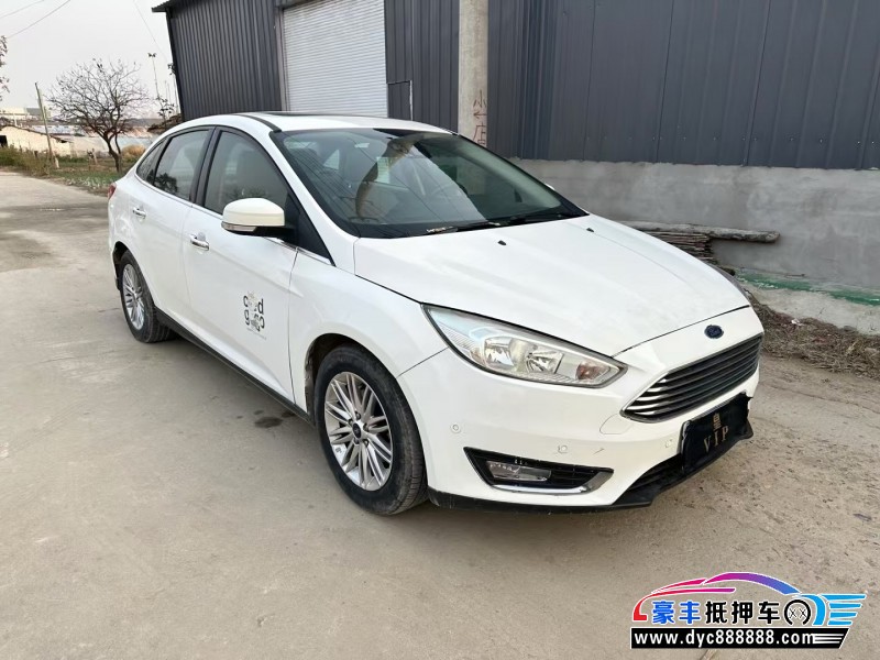 17年福特福克斯轿车抵押车出售