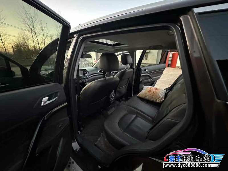 17年传祺GS4轿车抵押车出售