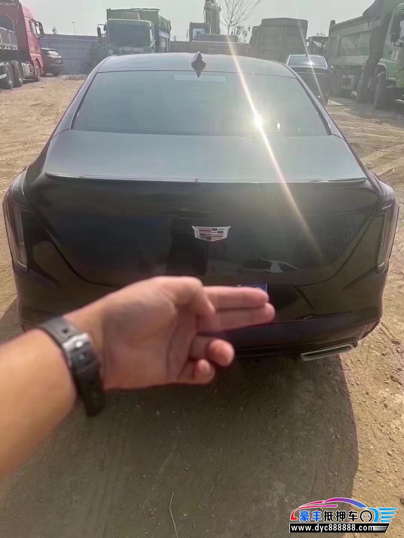 22年凯迪拉克CT4轿车抵押车出售