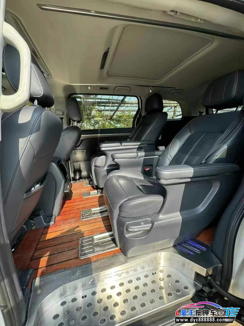 22年传祺M8轿车抵押车出售