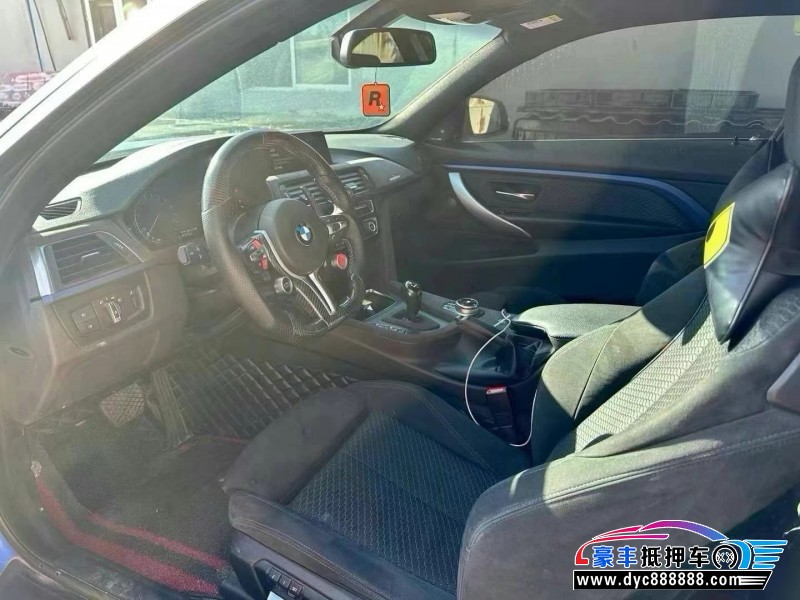 20年宝马4系轿车抵押车出售