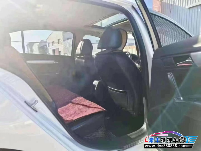 16年大众朗逸轿车抵押车出售