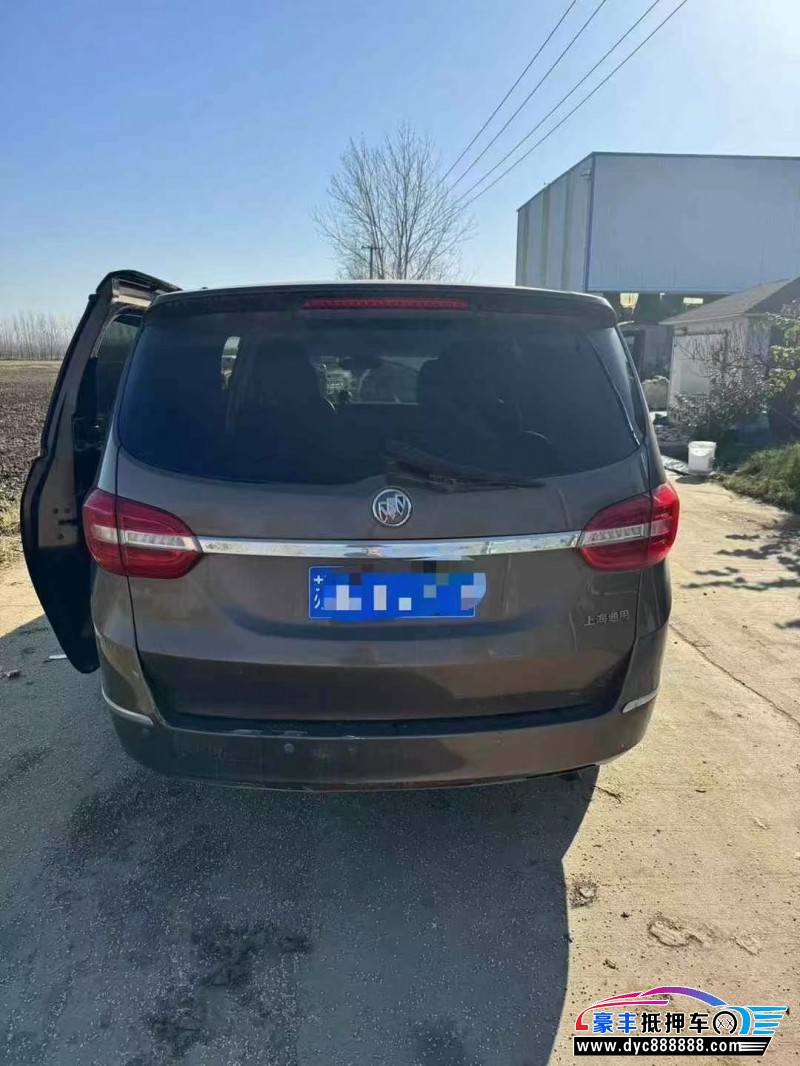 15年别克GL8轿车抵押车出售