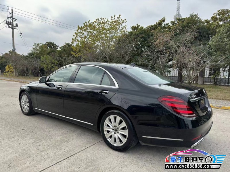 19年奔驰S轿车抵押车出售