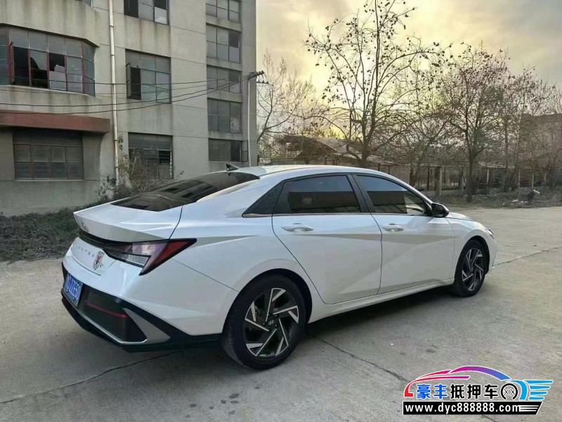 24年现代伊兰特轿车抵押车出售