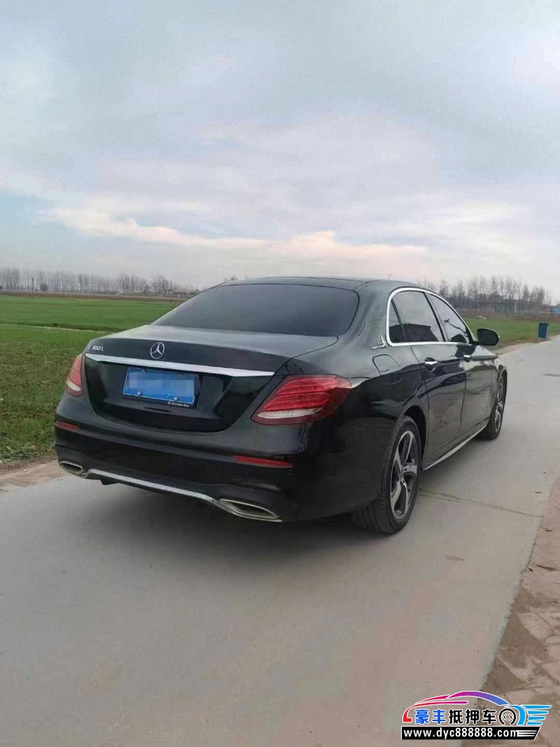 19年奔驰E轿车抵押车出售