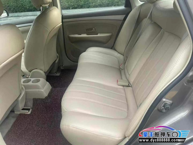 18年日产轩逸轿车抵押车出售