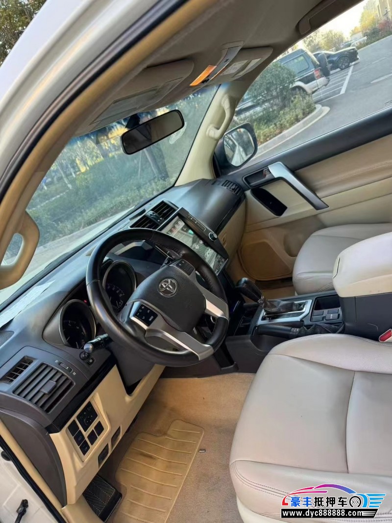 14年丰田普拉多（霸道）轿车抵押车出售