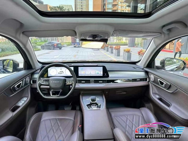 24年奇瑞瑞虎8轿车抵押车出售