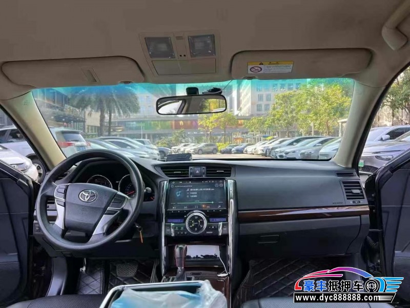 16年丰田锐志轿车抵押车出售