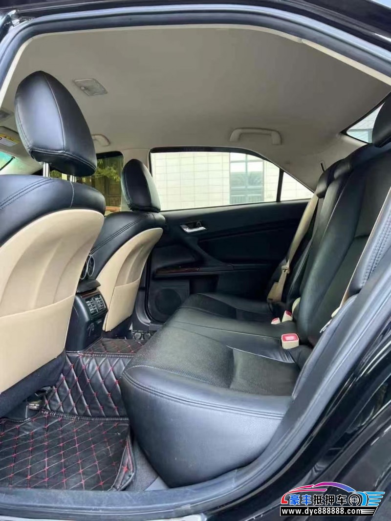 16年丰田锐志轿车抵押车出售