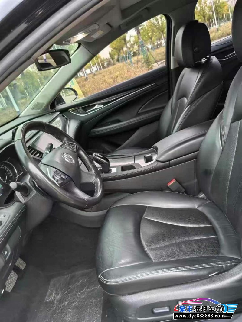 19年别克君越轿车抵押车出售