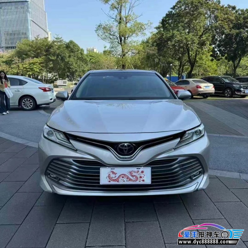 20年丰田凯美瑞轿车抵押车出售