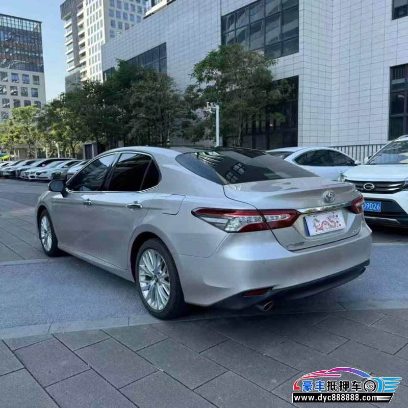 20年丰田凯美瑞轿车抵押车出售