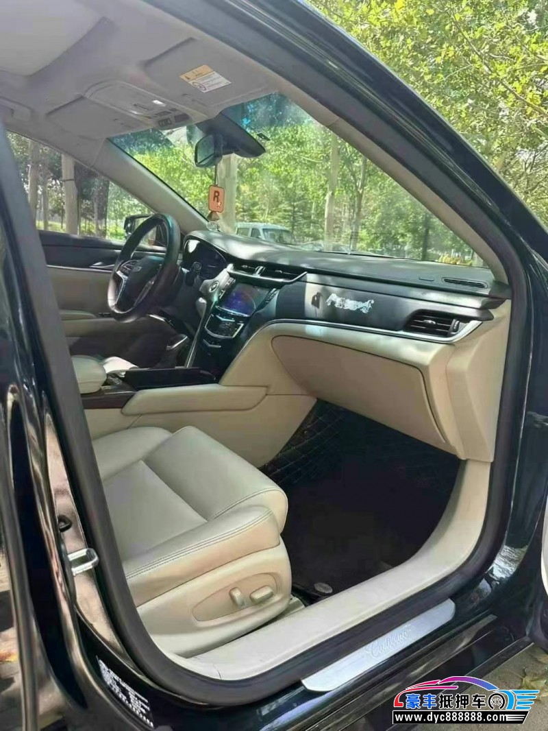 17年凯迪拉克XTS轿车抵押车出售