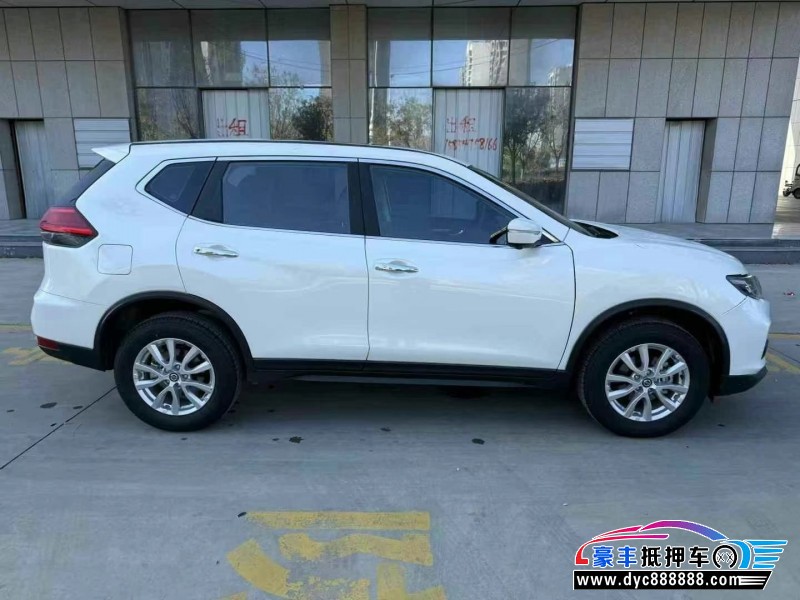 23年日产奇骏轿车抵押车出售