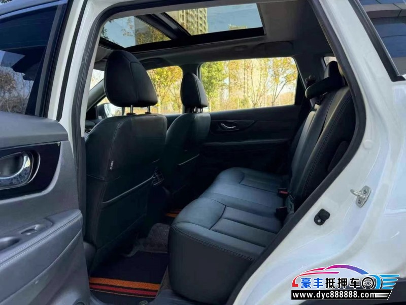 23年日产奇骏轿车抵押车出售