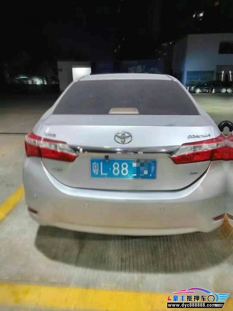 15年丰田卡罗拉轿车抵押车出售
