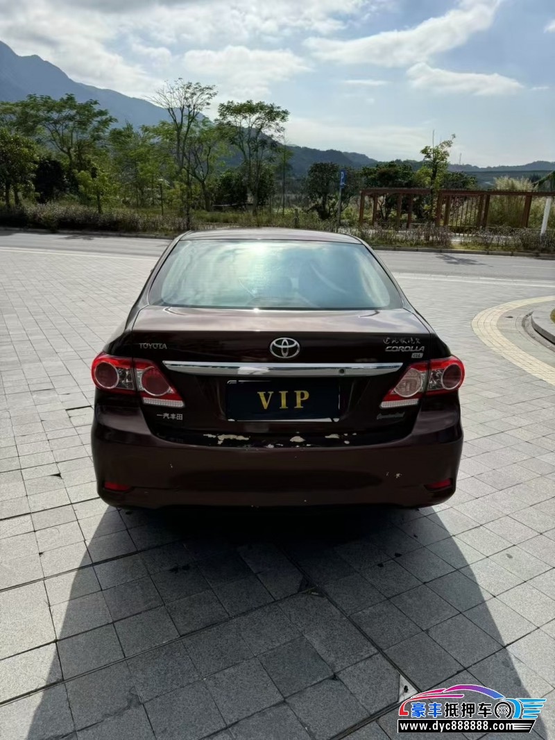 13年丰田卡罗拉轿车抵押车出售