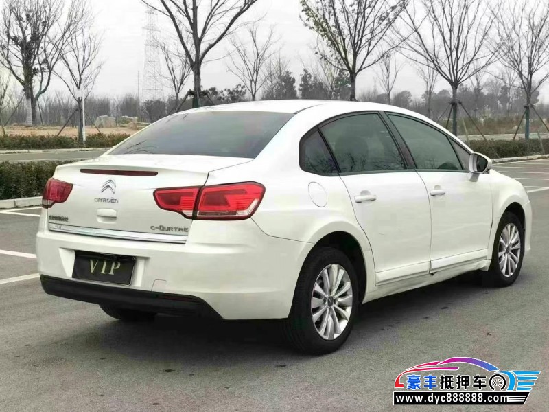 16年雪铁龙世嘉轿车抵押车出售