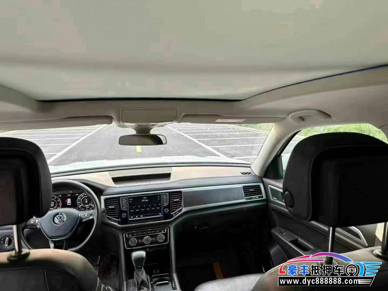 22年大众途昂轿车抵押车出售