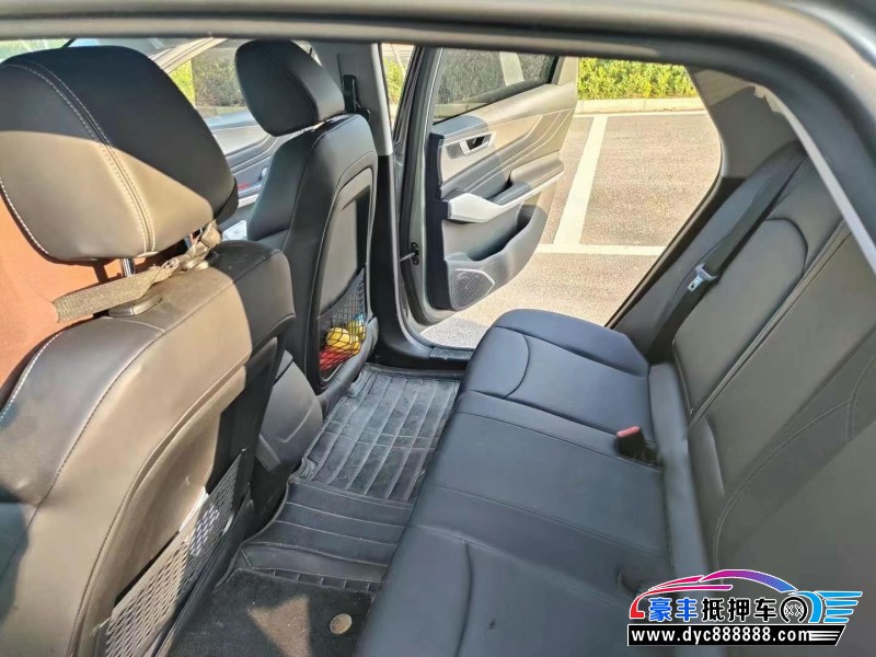 23年雷诺羿轿车抵押车出售