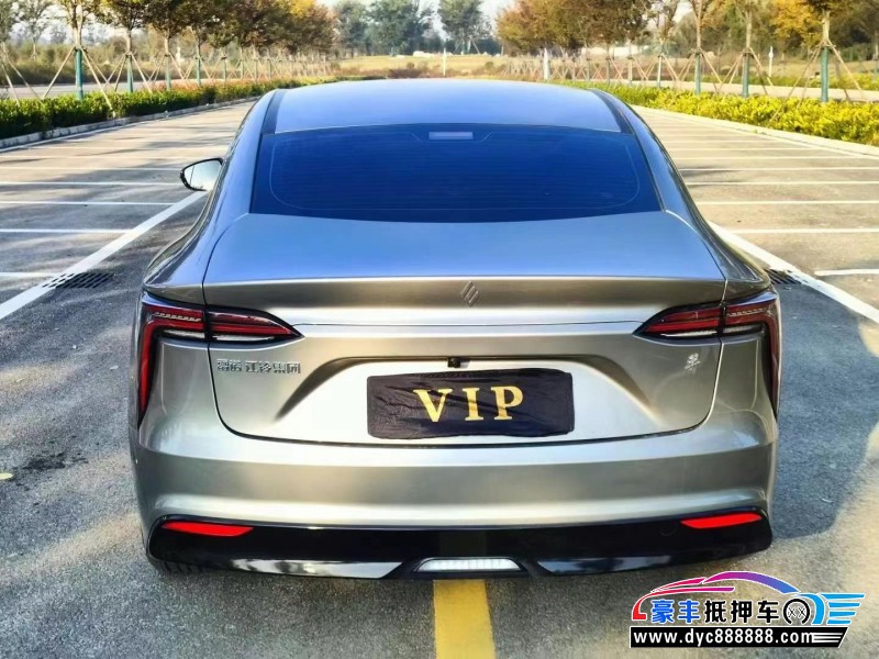 23年雷诺羿轿车抵押车出售