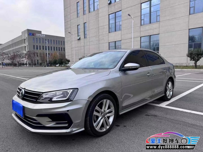 18年大众速腾轿车抵押车出售