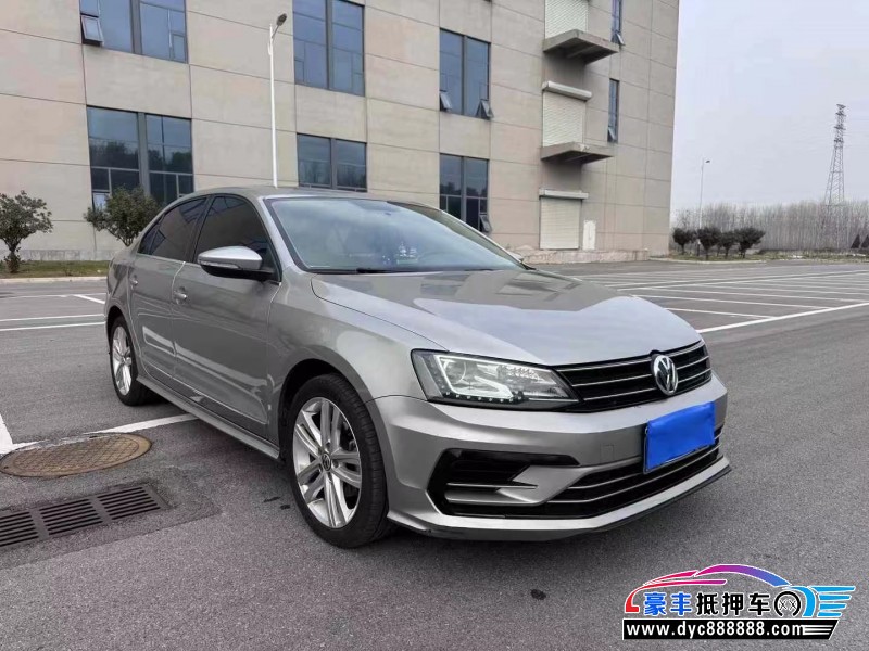 18年大众速腾轿车抵押车出售