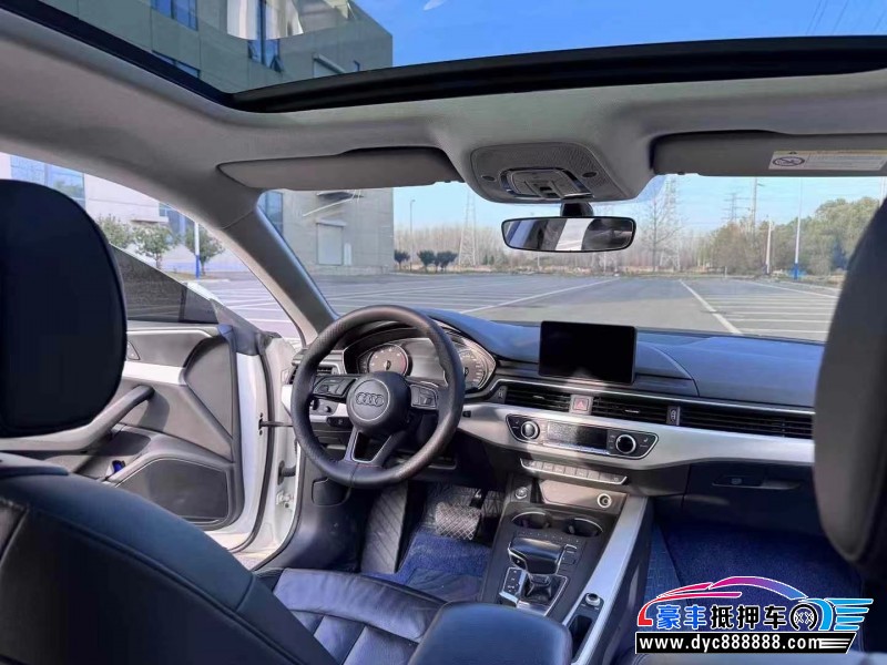 18年奥迪A5轿车抵押车出售