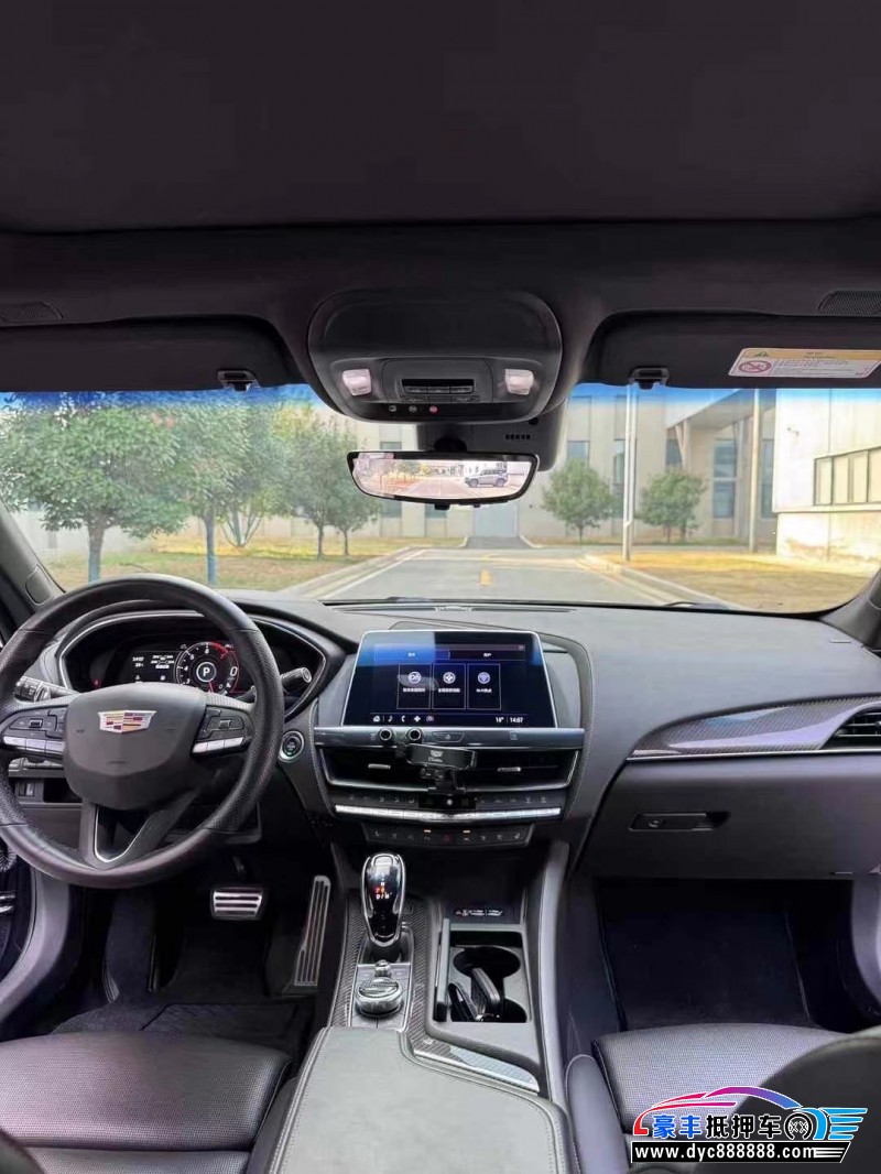 21年凯迪拉克CT5轿车抵押车出售