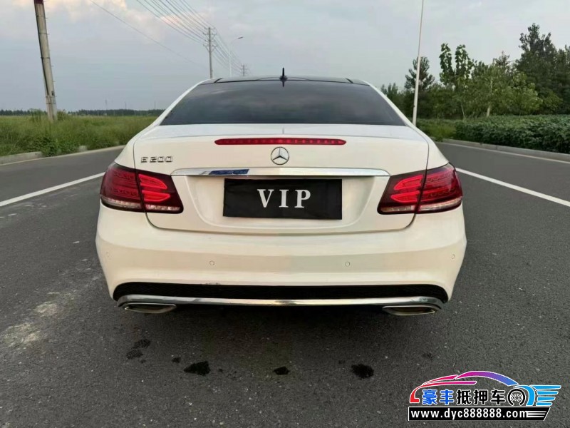 15年奔驰E轿车抵押车出售