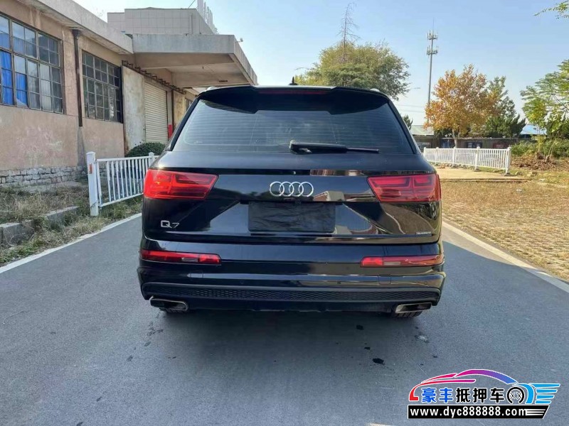19年奥迪Q7轿车抵押车出售