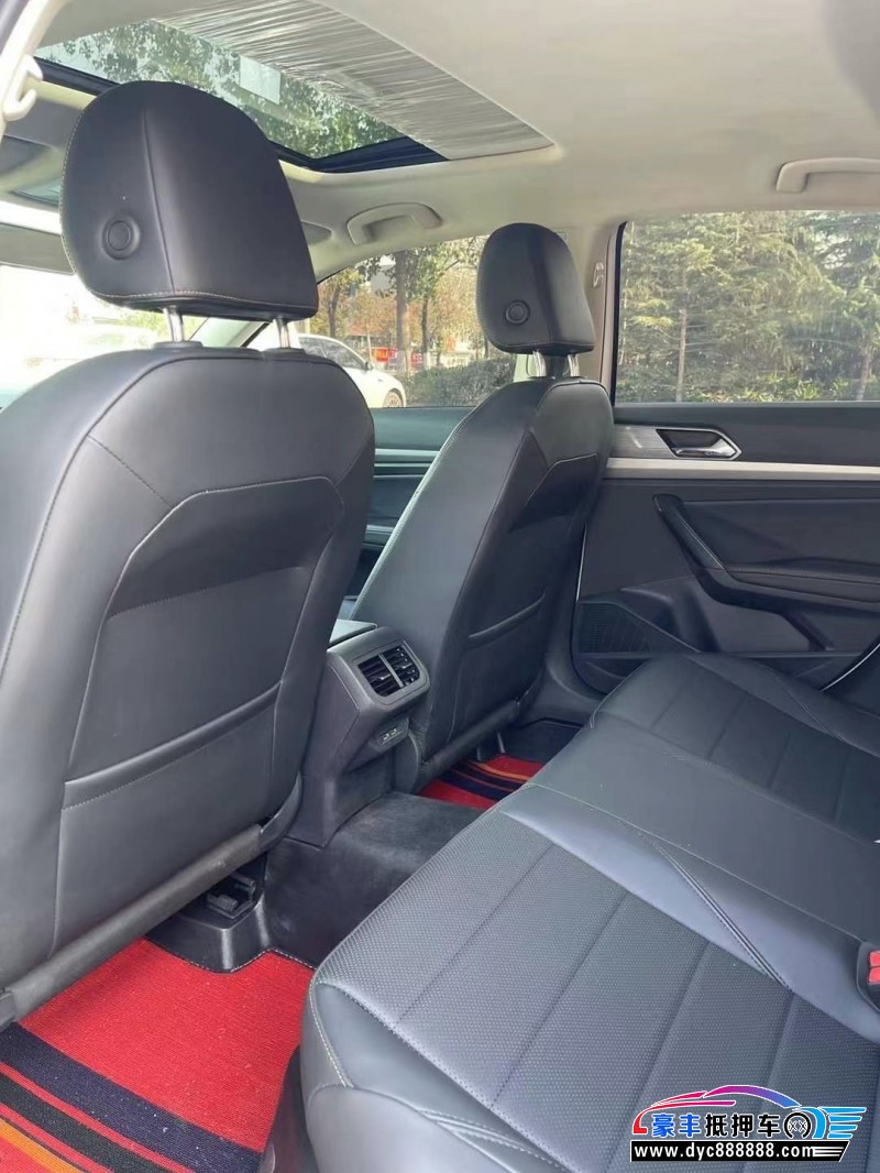 19年大众朗逸轿车抵押车出售