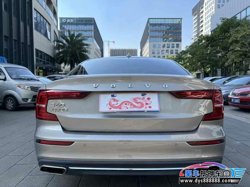 21年沃尔沃S60轿车抵押车出售