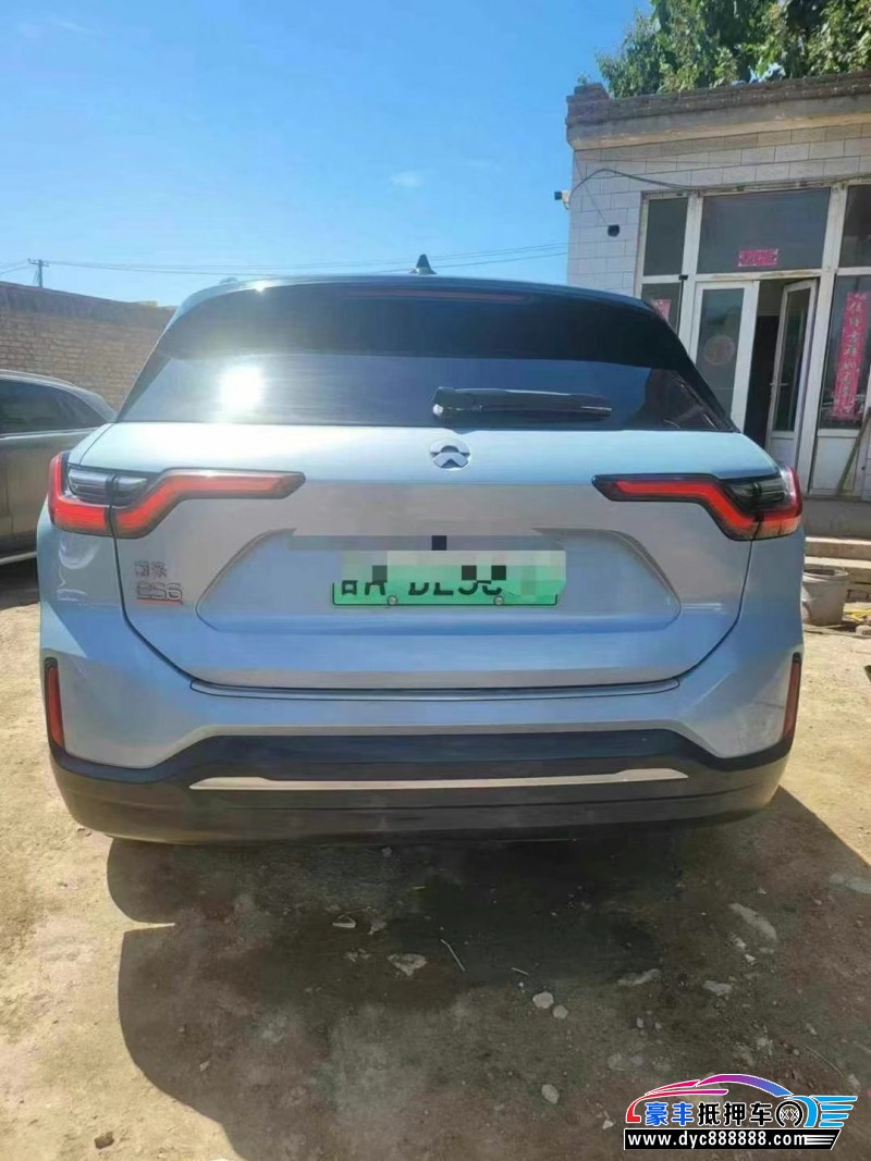 22年蔚来ES6轿车抵押车出售