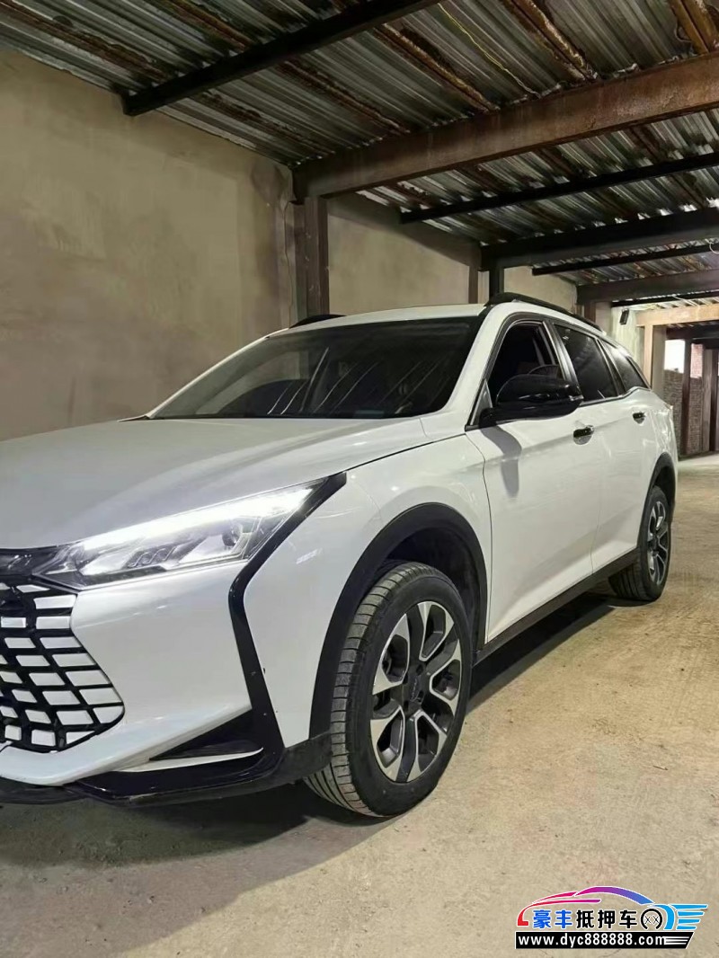 23年东风风神奕炫轿车抵押车出售