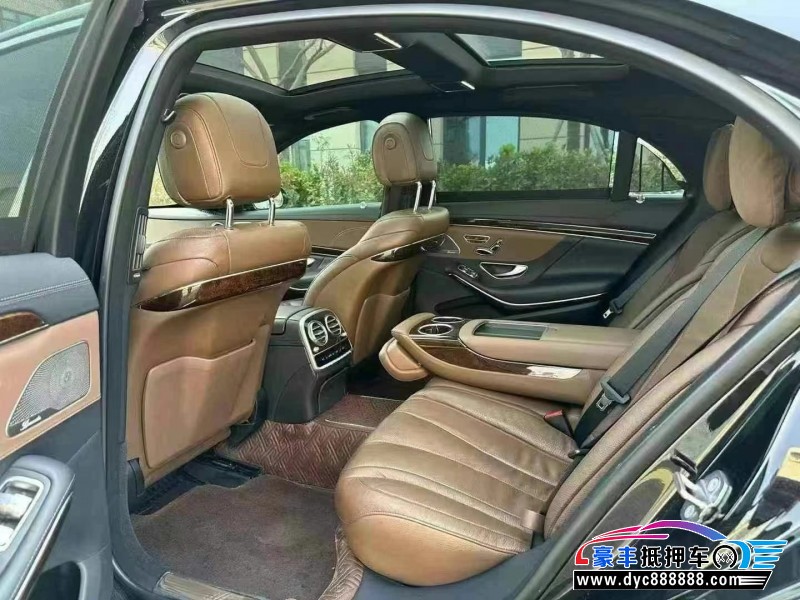 18年奔驰S轿车抵押车出售